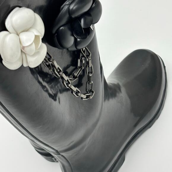 Dirty Laundry Rhane Black & White Flower Chain Rubber Pull On Rain Boots Size 6 - Picture 9 of 14
